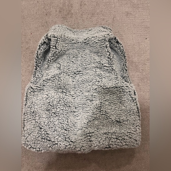 fuzzy puffer vest, bluish gray color - Picture 2 of 3